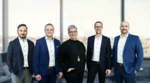 drik-leitsch-samuelbecker-teamedit-032026 Gruppenbild